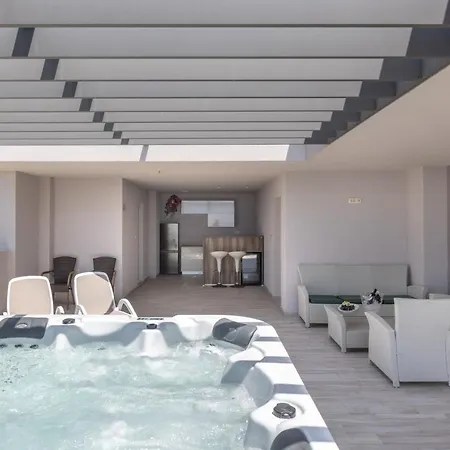 Villa Sendy With Pool And Jacuzzi Makarska